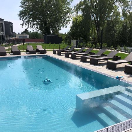 25H Spa-Residenz Best Sleep Privat Garden & Pools Neusiedl am See Exterior photo