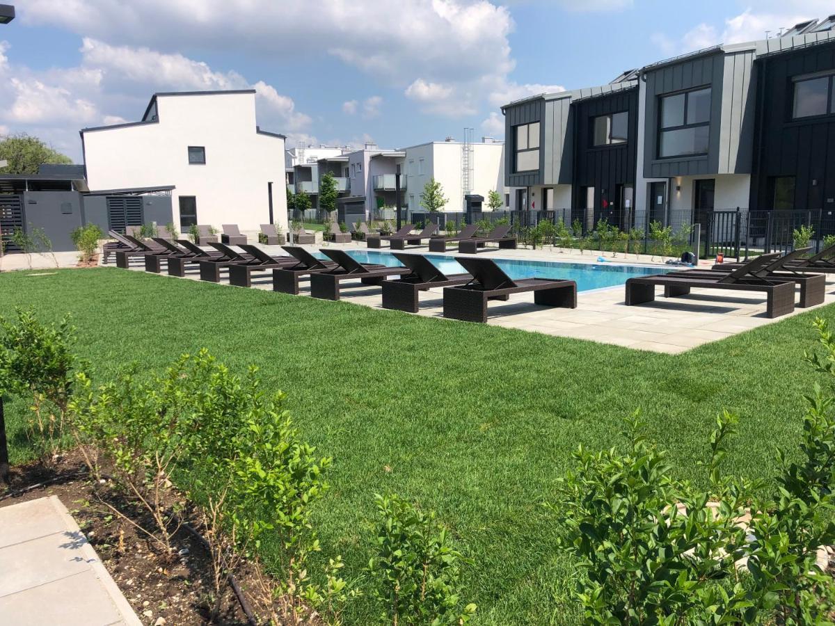 25H Spa-Residenz Best Sleep Privat Garden & Pools Neusiedl am See Exterior photo