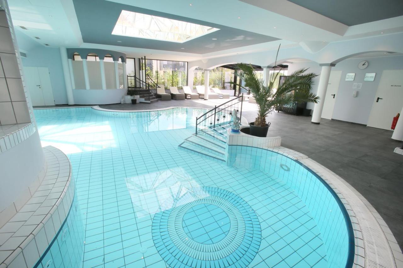25H Spa-Residenz Best Sleep Privat Garden & Pools Neusiedl am See Exterior photo