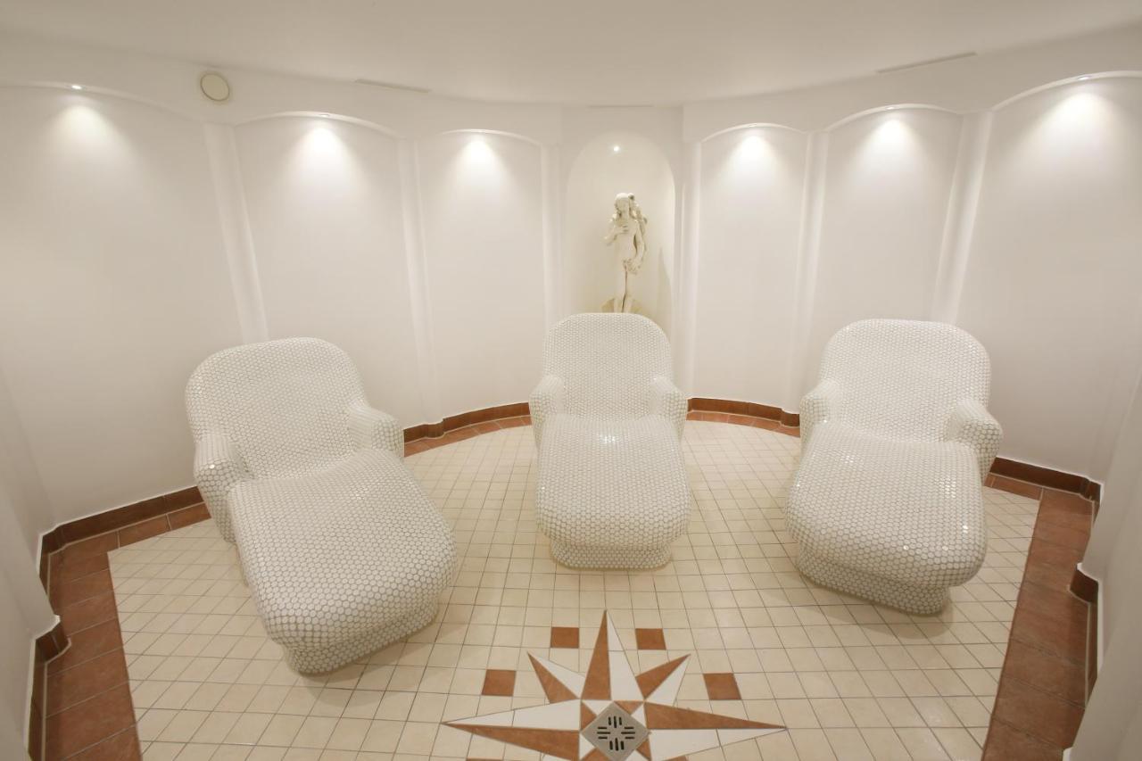 25H Spa-Residenz Best Sleep Privat Garden & Pools Neusiedl am See Exterior photo